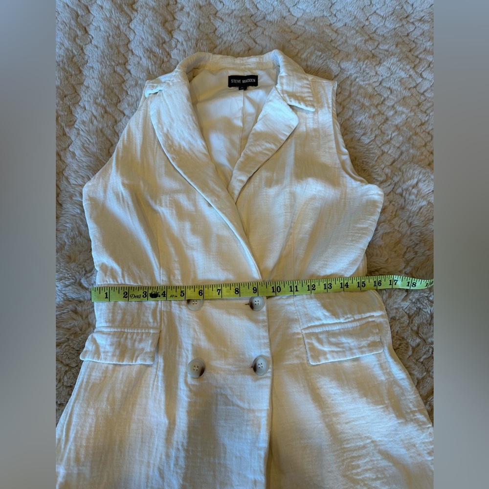 Steve Madden Cream Sleeveless Romper - Picture 9 of 10